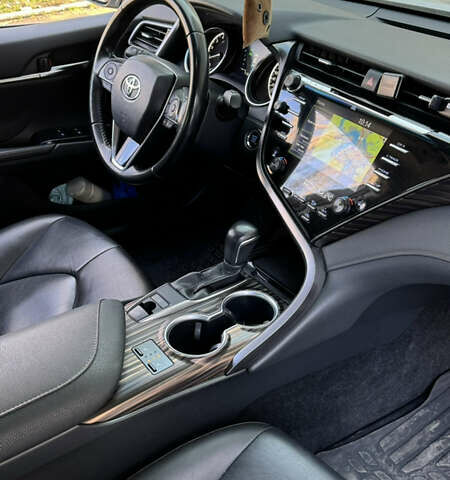 Білий Тойота Камрі, об'ємом двигуна 2.5 л та пробігом 115 тис. км за 23499 $, фото 10 на Automoto.ua