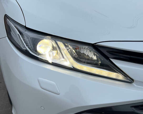 Білий Тойота Камрі, об'ємом двигуна 2.49 л та пробігом 89 тис. км за 22000 $, фото 43 на Automoto.ua