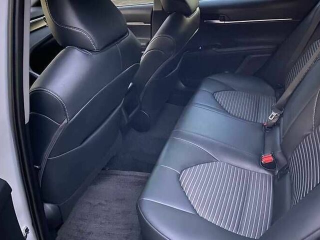 Білий Тойота Камрі, об'ємом двигуна 2.5 л та пробігом 95 тис. км за 17400 $, фото 12 на Automoto.ua