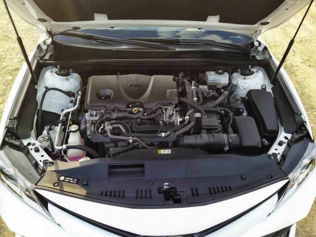 Белый Тойота Камри, объемом двигателя 2.5 л и пробегом 100 тыс. км за 22000 $, фото 4 на Automoto.ua