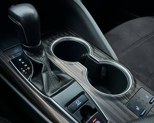 Білий Тойота Камрі, об'ємом двигуна 2.49 л та пробігом 89 тис. км за 22000 $, фото 3 на Automoto.ua