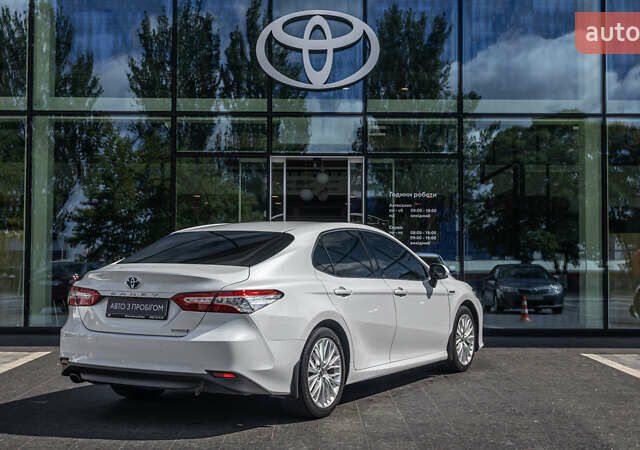Белый Тойота Камри, объемом двигателя 2.49 л и пробегом 112 тыс. км за 30094 $, фото 17 на Automoto.ua