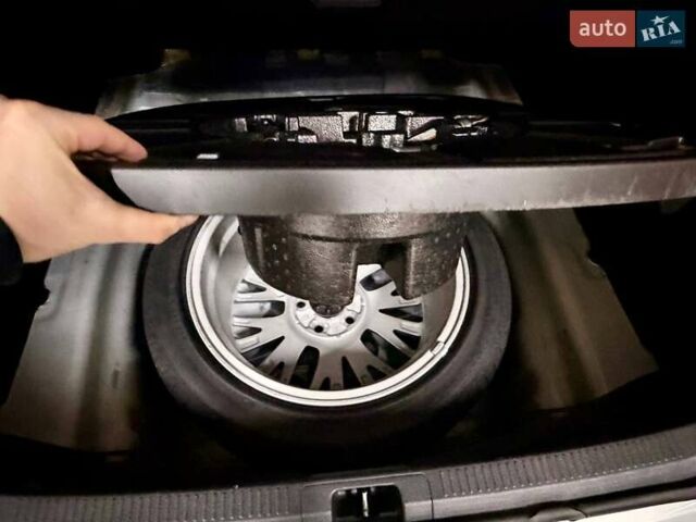 Белый Тойота Камри, объемом двигателя 2.49 л и пробегом 110 тыс. км за 29000 $, фото 7 на Automoto.ua