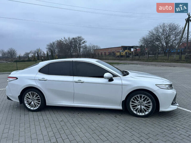 Білий Тойота Камрі, об'ємом двигуна 2.49 л та пробігом 82 тис. км за 26300 $, фото 6 на Automoto.ua