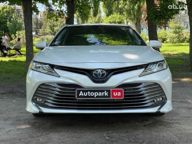 Білий Тойота Камрі, об'ємом двигуна 2.5 л та пробігом 92 тис. км за 29990 $, фото 1 на Automoto.ua