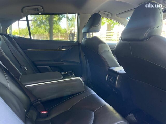 Білий Тойота Камрі, об'ємом двигуна 2.5 л та пробігом 92 тис. км за 29990 $, фото 23 на Automoto.ua