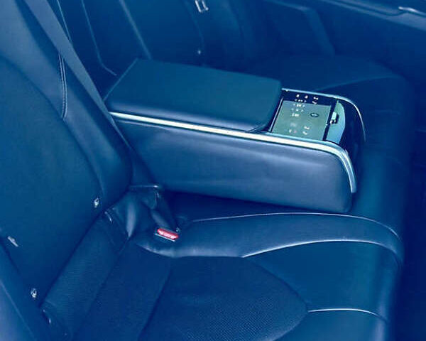 Белый Тойота Камри, объемом двигателя 2.49 л и пробегом 110 тыс. км за 24000 $, фото 17 на Automoto.ua