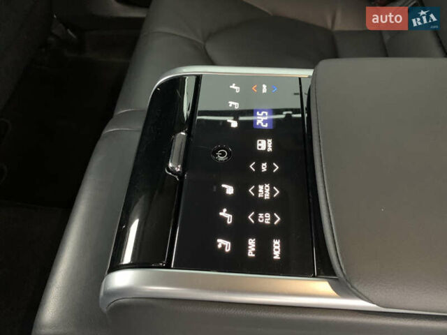 Белый Тойота Камри, объемом двигателя 2.49 л и пробегом 63 тыс. км за 23500 $, фото 38 на Automoto.ua