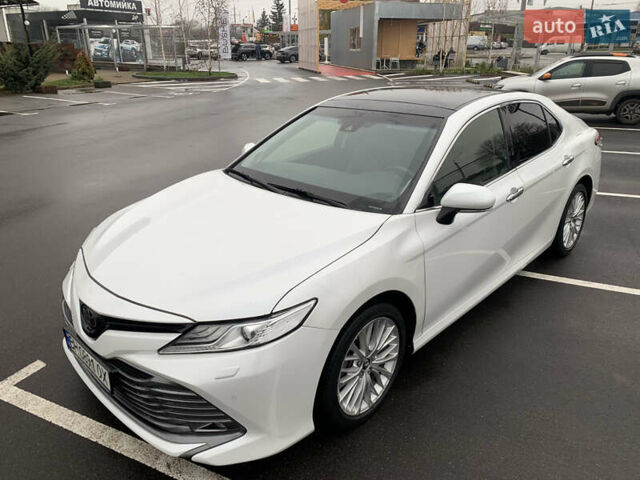 Белый Тойота Камри, объемом двигателя 2.49 л и пробегом 63 тыс. км за 23500 $, фото 16 на Automoto.ua