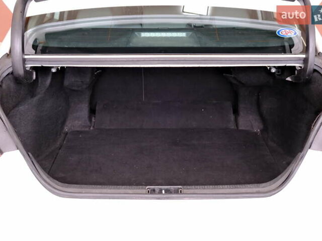 Белый Тойота Камри, объемом двигателя 2.5 л и пробегом 140 тыс. км за 21900 $, фото 50 на Automoto.ua