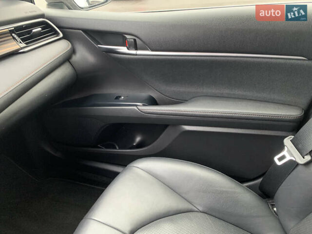 Белый Тойота Камри, объемом двигателя 2.49 л и пробегом 63 тыс. км за 23500 $, фото 32 на Automoto.ua