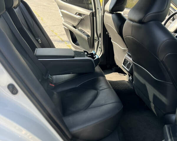 Білий Тойота Камрі, об'ємом двигуна 2.49 л та пробігом 107 тис. км за 26800 $, фото 9 на Automoto.ua