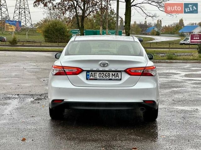 Тойота Камри 2019 в Днепре (Днепропетровске) на Automoto.ua Белый Тойота Камри, объемом двигателя 2.49 л и пробегом 78 тыс. км за 20999 $, фото 3 на Automoto.ua