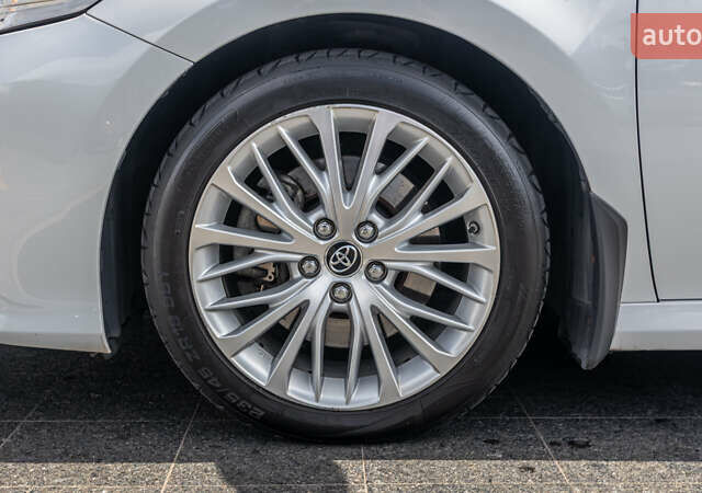 Белый Тойота Камри, объемом двигателя 2.49 л и пробегом 112 тыс. км за 30094 $, фото 15 на Automoto.ua