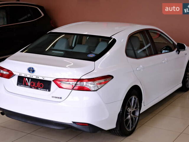 Белый Тойота Камри, объемом двигателя 2.5 л и пробегом 140 тыс. км за 21900 $, фото 13 на Automoto.ua