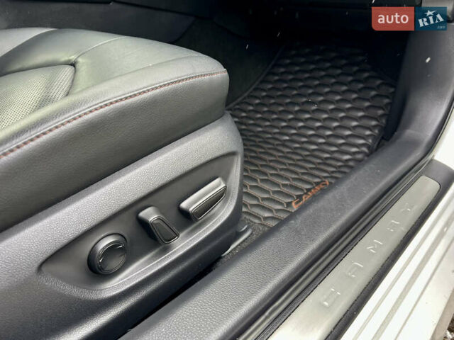 Білий Тойота Камрі, об'ємом двигуна 2.49 л та пробігом 94 тис. км за 27600 $, фото 41 на Automoto.ua