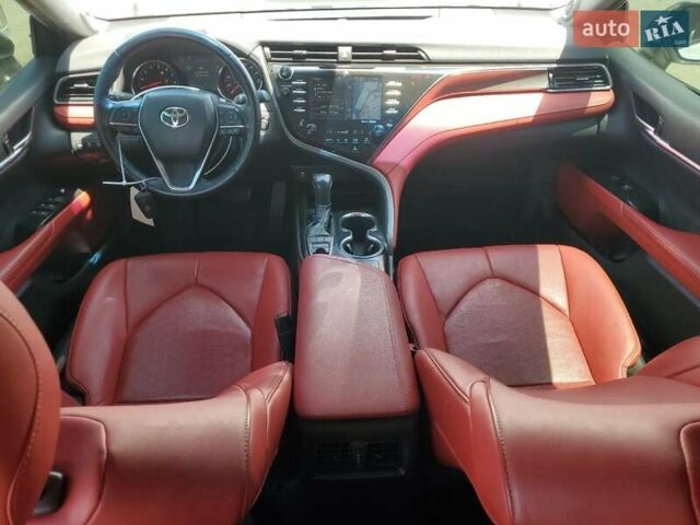 Белый Тойота Камри, объемом двигателя 2.49 л и пробегом 128 тыс. км за 18470 $, фото 7 на Automoto.ua