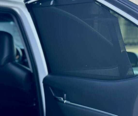 Белый Тойота Камри, объемом двигателя 2.5 л и пробегом 105 тыс. км за 18000 $, фото 19 на Automoto.ua