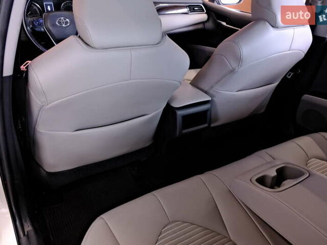 Белый Тойота Камри, объемом двигателя 2.5 л и пробегом 140 тыс. км за 21900 $, фото 36 на Automoto.ua