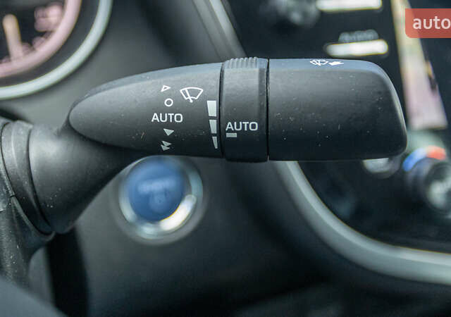 Белый Тойота Камри, объемом двигателя 2.49 л и пробегом 112 тыс. км за 30094 $, фото 24 на Automoto.ua