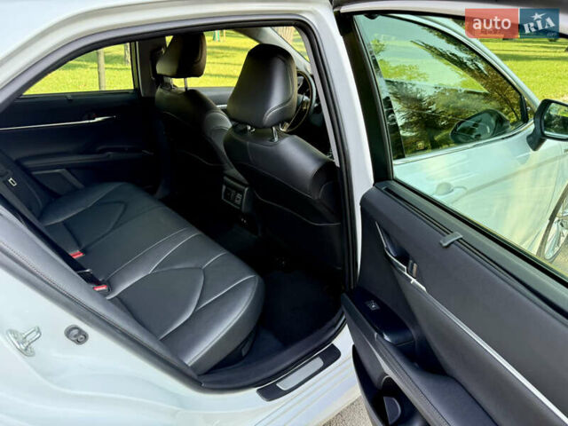 Белый Тойота Камри, объемом двигателя 2.49 л и пробегом 89 тыс. км за 28800 $, фото 35 на Automoto.ua