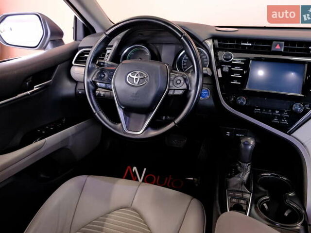 Белый Тойота Камри, объемом двигателя 2.5 л и пробегом 140 тыс. км за 21900 $, фото 47 на Automoto.ua