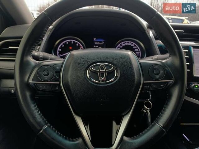 Белый Тойота Камри, объемом двигателя 2.5 л и пробегом 32 тыс. км за 24355 $, фото 40 на Automoto.ua