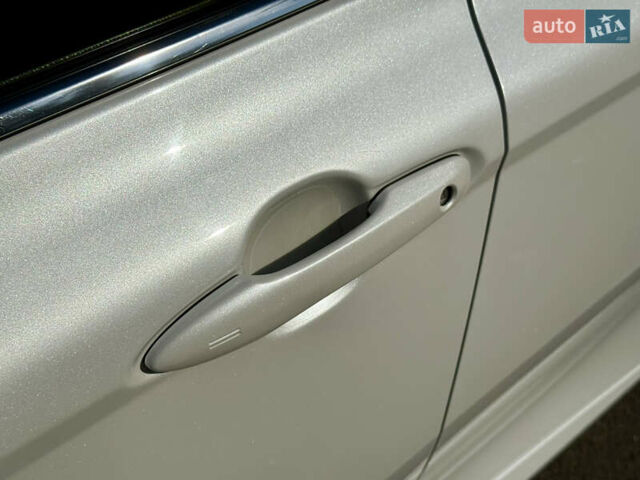 Белый Тойота Камри, объемом двигателя 2.49 л и пробегом 89 тыс. км за 28800 $, фото 11 на Automoto.ua