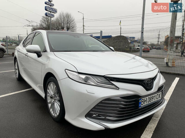 Белый Тойота Камри, объемом двигателя 2.49 л и пробегом 63 тыс. км за 23500 $, фото 8 на Automoto.ua