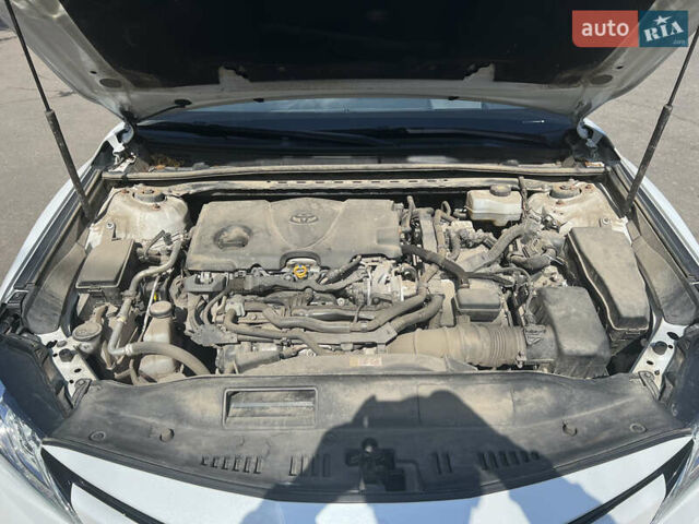 Білий Тойота Камрі, об'ємом двигуна 2.5 л та пробігом 127 тис. км за 25700 $, фото 15 на Automoto.ua