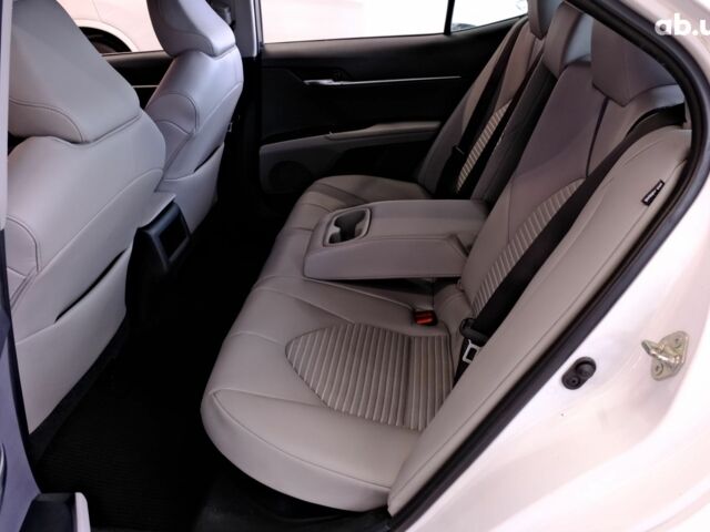 Білий Тойота Камрі, об'ємом двигуна 2.5 л та пробігом 140 тис. км за 21900 $, фото 7 на Automoto.ua