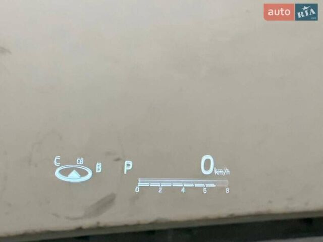 Белый Тойота Камри, объемом двигателя 2.49 л и пробегом 110 тыс. км за 29000 $, фото 13 на Automoto.ua