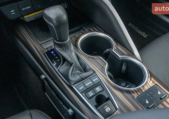 Белый Тойота Камри, объемом двигателя 2.49 л и пробегом 112 тыс. км за 30094 $, фото 28 на Automoto.ua