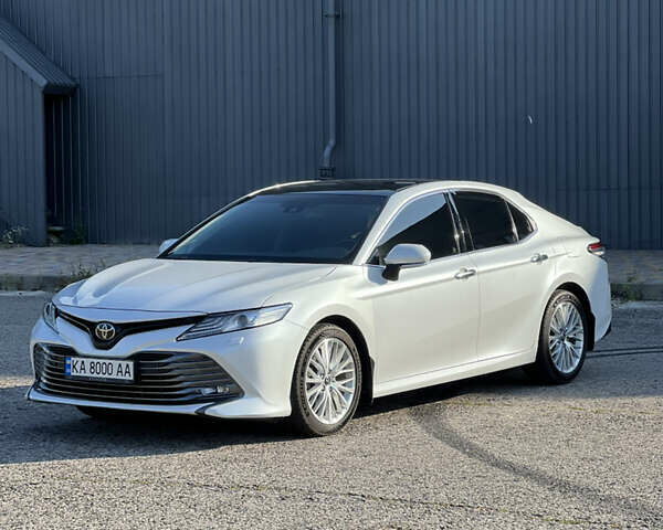 Білий Тойота Камрі, об'ємом двигуна 2.49 л та пробігом 107 тис. км за 26800 $, фото 3 на Automoto.ua