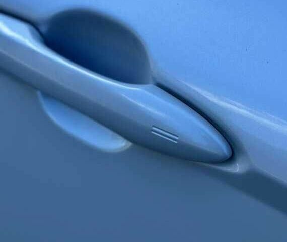 Белый Тойота Камри, объемом двигателя 2.5 л и пробегом 105 тыс. км за 18000 $, фото 7 на Automoto.ua