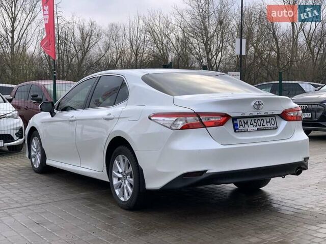 Белый Тойота Камри, объемом двигателя 2.5 л и пробегом 32 тыс. км за 24355 $, фото 18 на Automoto.ua