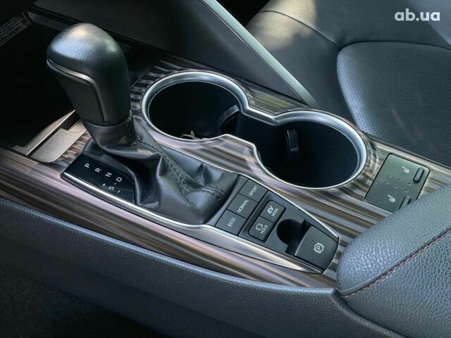 Білий Тойота Камрі, об'ємом двигуна 2.5 л та пробігом 92 тис. км за 29990 $, фото 34 на Automoto.ua