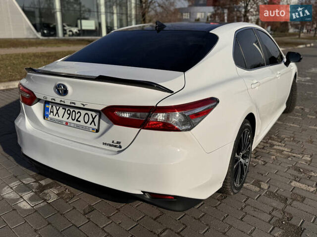 Білий Тойота Камрі, об'ємом двигуна 2.49 л та пробігом 129 тис. км за 21999 $, фото 5 на Automoto.ua