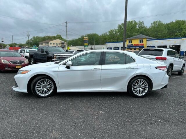 Білий Тойота Камрі, об'ємом двигуна 2.5 л та пробігом 66 тис. км за 16000 $, фото 3 на Automoto.ua