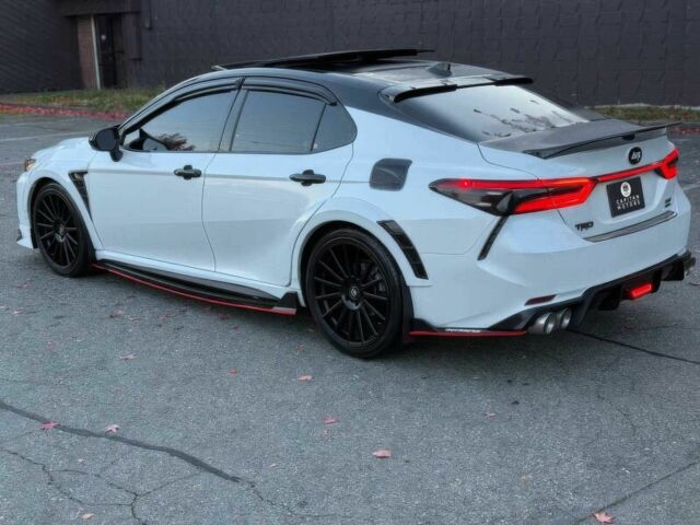 Белый Тойота Камри, объемом двигателя 2.5 л и пробегом 36 тыс. км за 7000 $, фото 3 на Automoto.ua