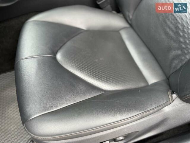 Белый Тойота Камри, объемом двигателя 2.49 л и пробегом 103 тыс. км за 26900 $, фото 46 на Automoto.ua