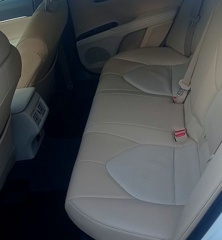 Білий Тойота Камрі, об'ємом двигуна 2.5 л та пробігом 0 тис. км за 29000 $, фото 4 на Automoto.ua