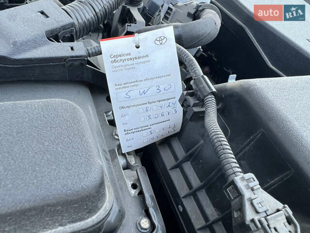 Белый Тойота Камри, объемом двигателя 2.49 л и пробегом 36 тыс. км за 25400 $, фото 65 на Automoto.ua