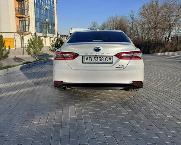 Белый Тойота Камри, объемом двигателя 2.5 л и пробегом 64 тыс. км за 29700 $, фото 4 на Automoto.ua