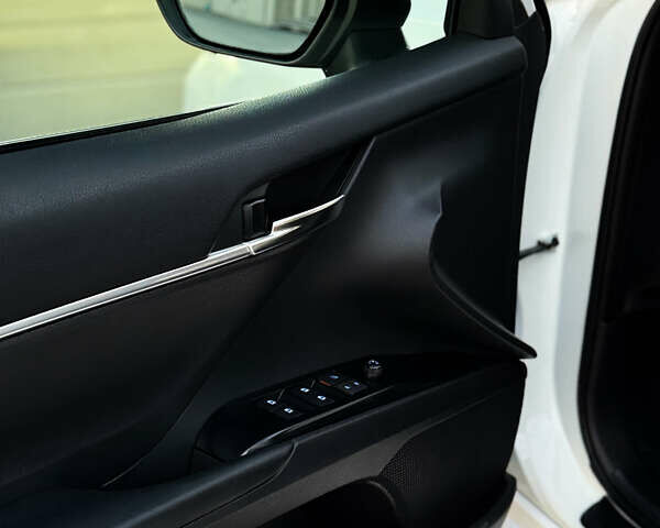 Білий Тойота Камрі, об'ємом двигуна 2.49 л та пробігом 58 тис. км за 20500 $, фото 13 на Automoto.ua