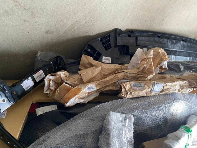 Белый Тойота Камри, объемом двигателя 2.5 л и пробегом 70 тыс. км за 22500 $, фото 13 на Automoto.ua