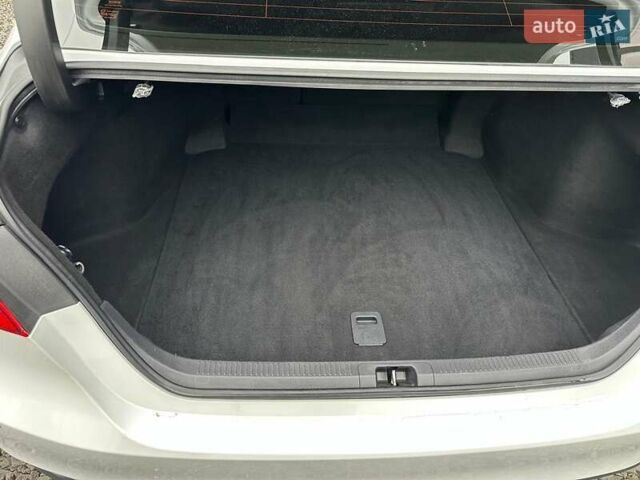 Белый Тойота Камри, объемом двигателя 2.49 л и пробегом 173 тыс. км за 20500 $, фото 29 на Automoto.ua