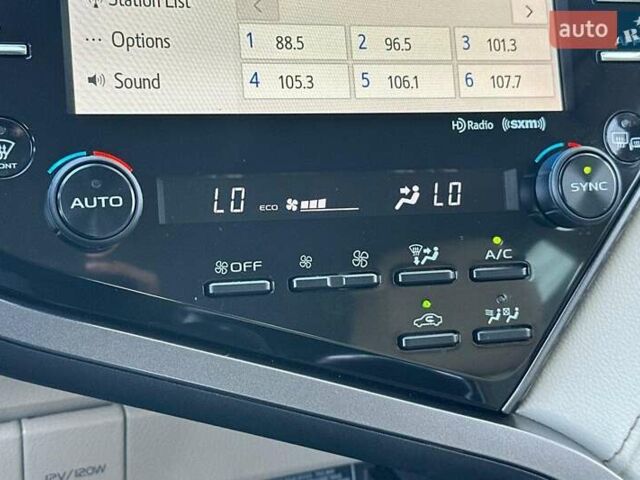 Белый Тойота Камри, объемом двигателя 2.49 л и пробегом 45 тыс. км за 8900 $, фото 16 на Automoto.ua