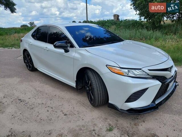 Белый Тойота Камри, объемом двигателя 2.49 л и пробегом 42 тыс. км за 25500 $, фото 12 на Automoto.ua