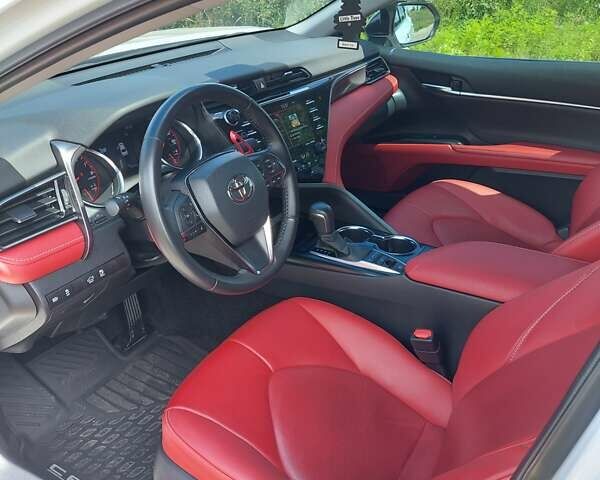 Белый Тойота Камри, объемом двигателя 2.49 л и пробегом 42 тыс. км за 25500 $, фото 29 на Automoto.ua